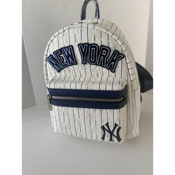 Loungefly New York Yankees Pinstripe Mini Backpack NY MLB Funko Bag New NWT Flaw main image 7